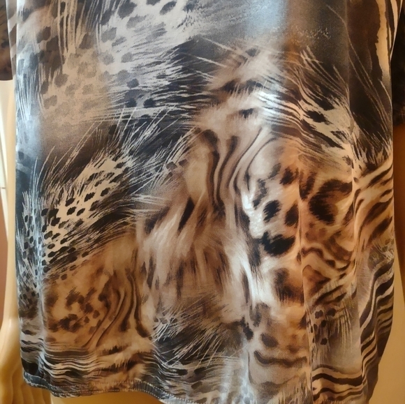 N Touch women's size small petite animal print blouse shirt top - Picture 2 of 6